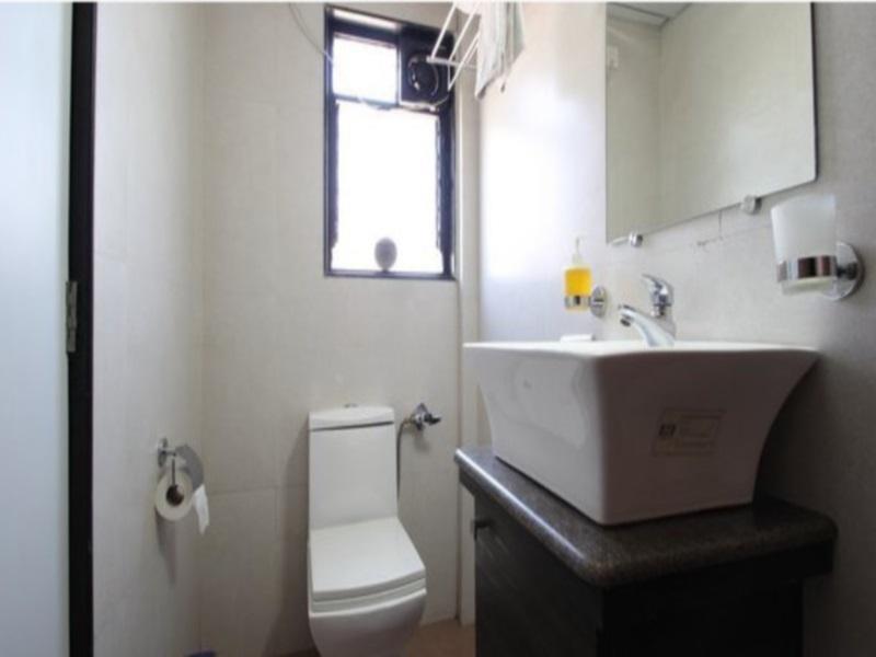 Hotel Suresh Inn Пуне Екстер'єр фото